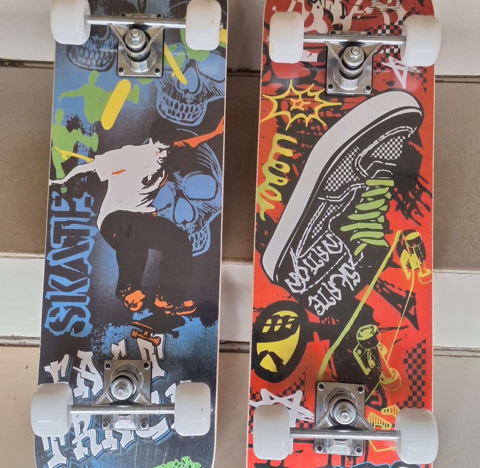 Complete 31-Inch Skateboard with Double Kick Concave Deck, PU Wheels & Aluminum Trucks – Assorted Designs image