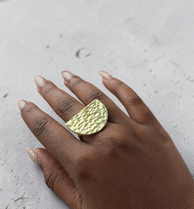Asha Ring. image