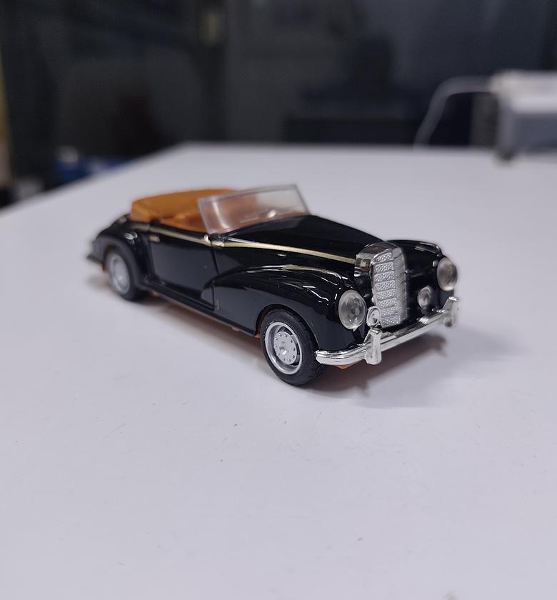 Vintage Mercedes Benz 300SL Diecast Metal Toy Car Pull-Back Action Model with Opening Doors - Black & Tan Collectible image