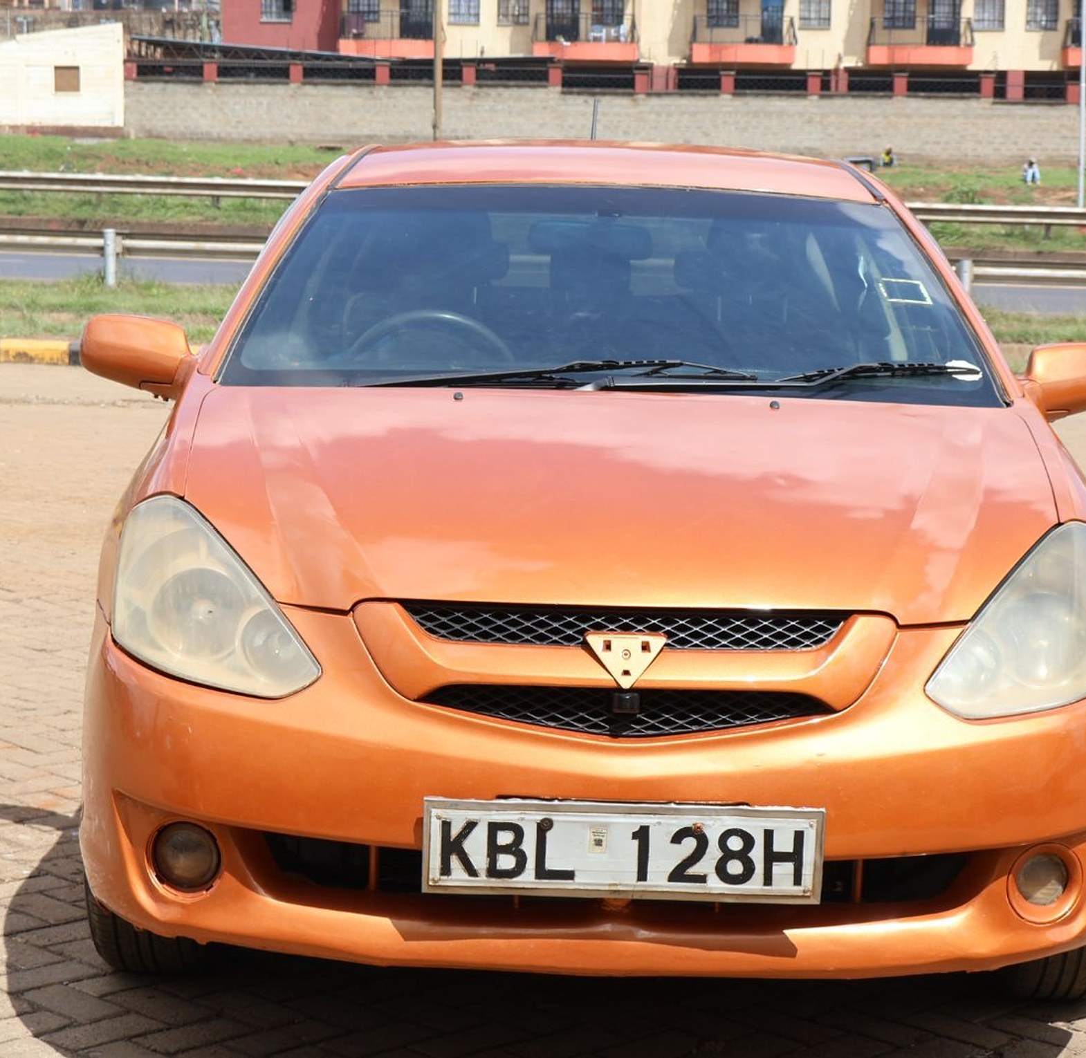 Toyota Caldina KBL, YOM 2003 Model, Automatic image