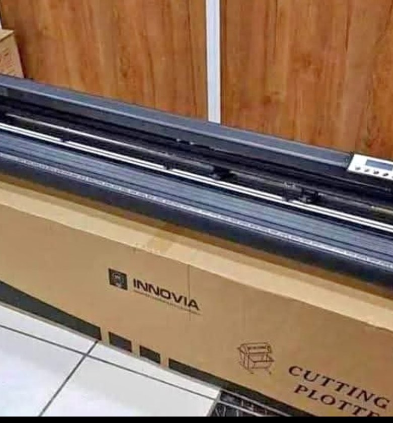 4feet plotter vinyl cutter image