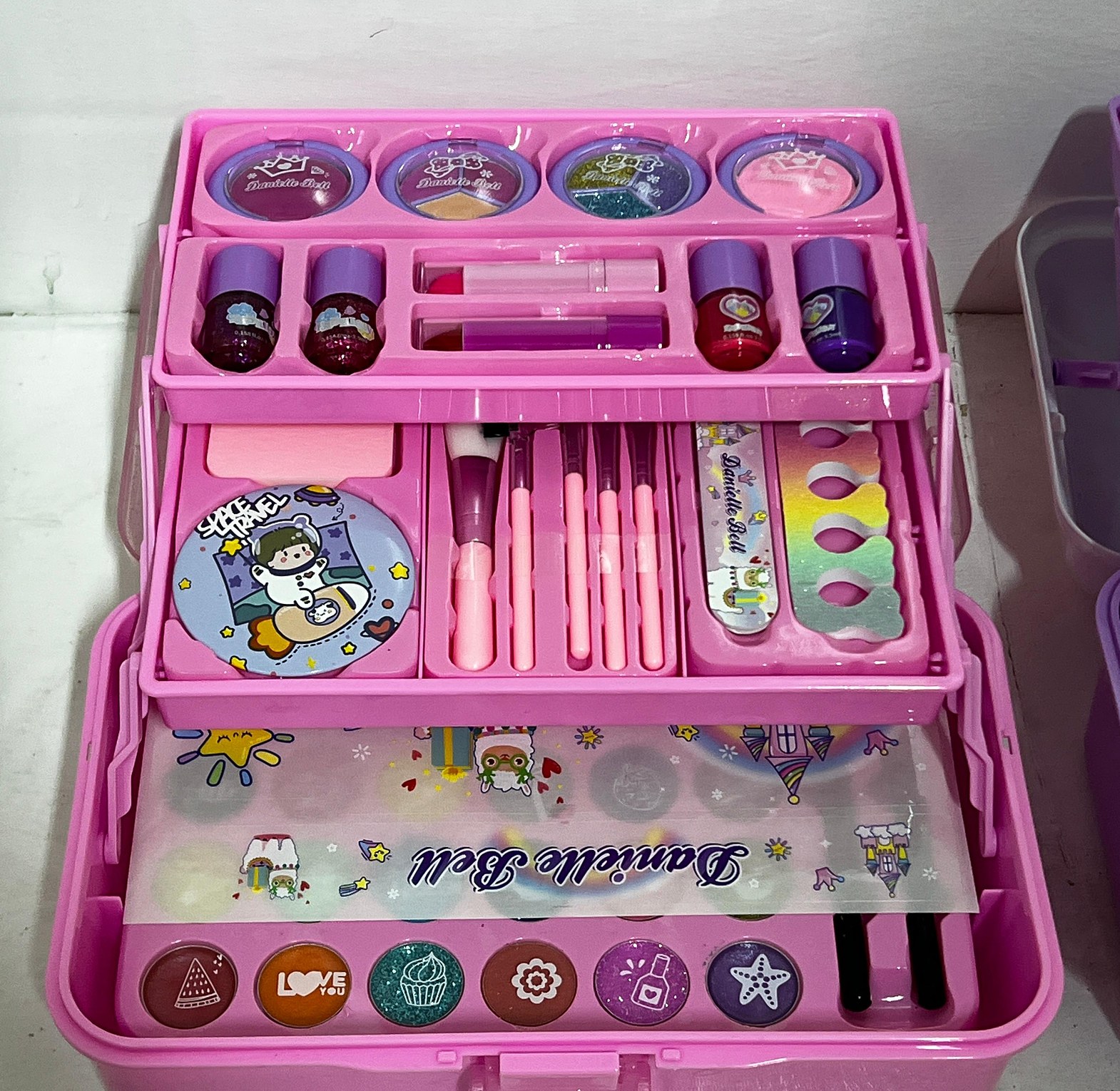 Kids Makeup Kit -  Gift Set for Girls - Fun & Educational image
