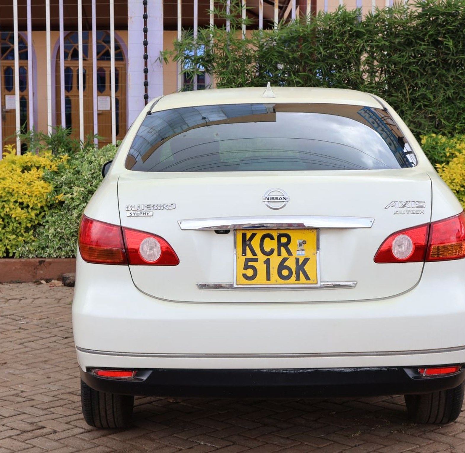  Nissan Bluebird KCR, YOM 2012 Model,  Automatic, Rating 2000cc image