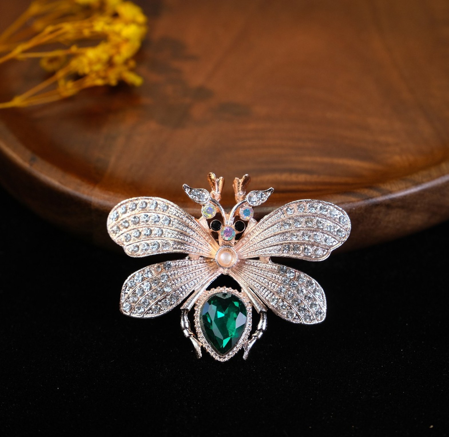 Floral brooch 03 image