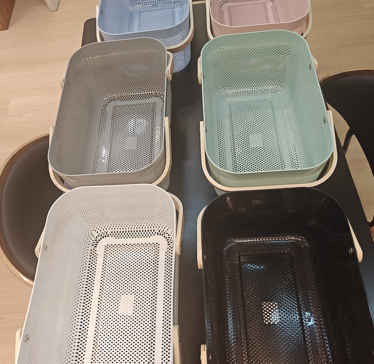 Mesh baskets  image