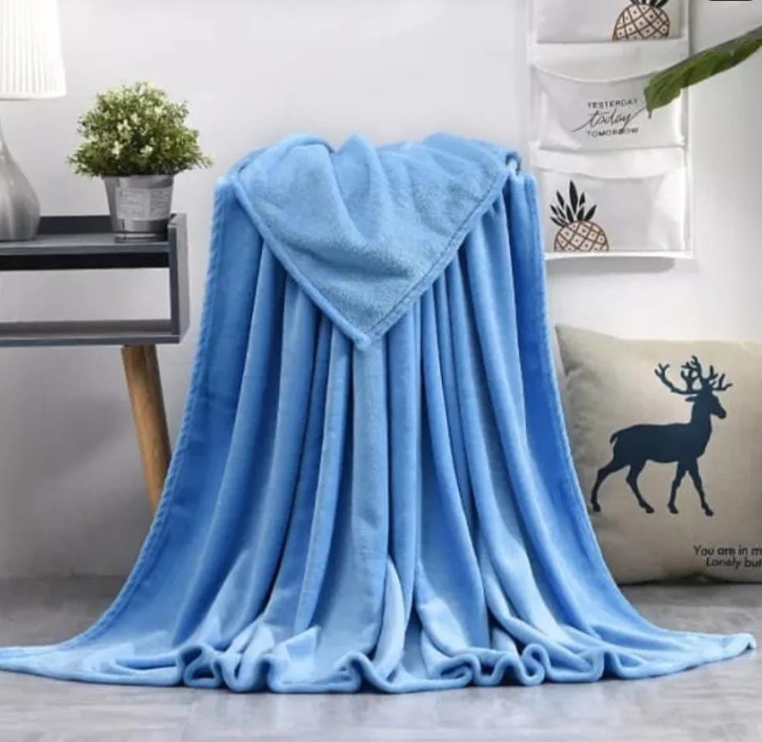 Velvet fleece throw blankets Size 5*6 image
