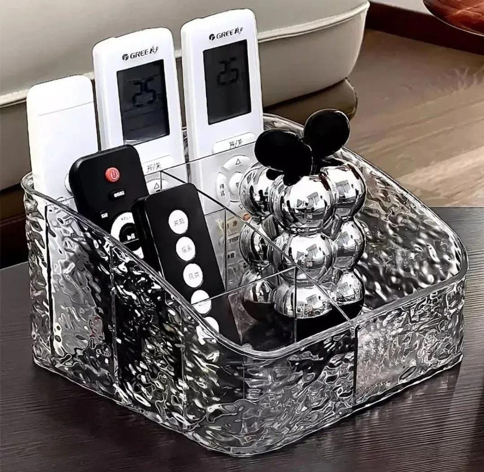 5 grid remote/cosmetic organizer image