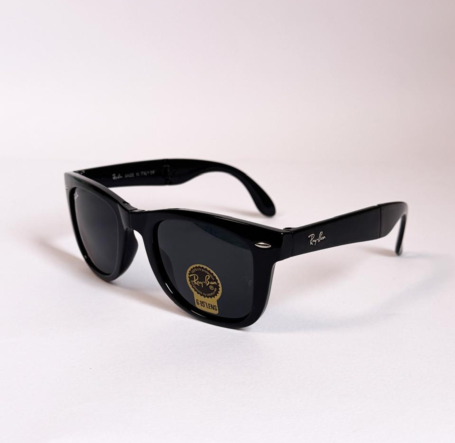 Ray-Ban Wayfarer Foldable Sunglasses image