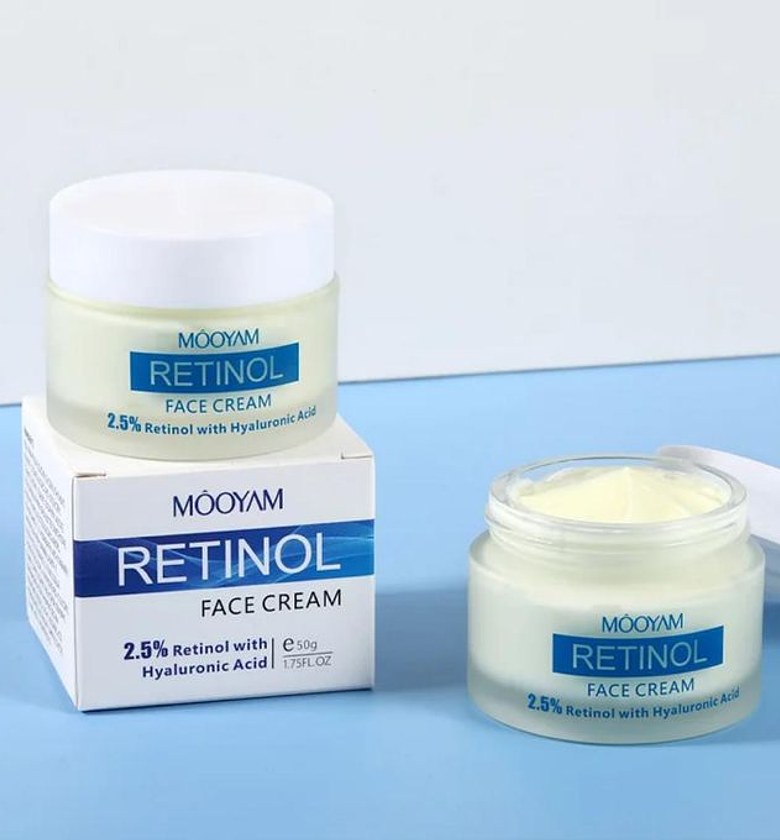 Retinol face cream  image