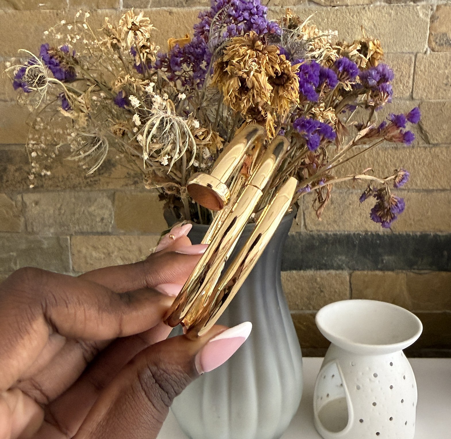 Nail theme bangle image
