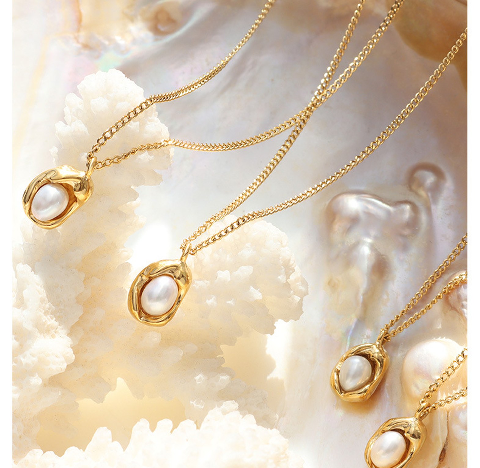 Pearl necklace 2 image