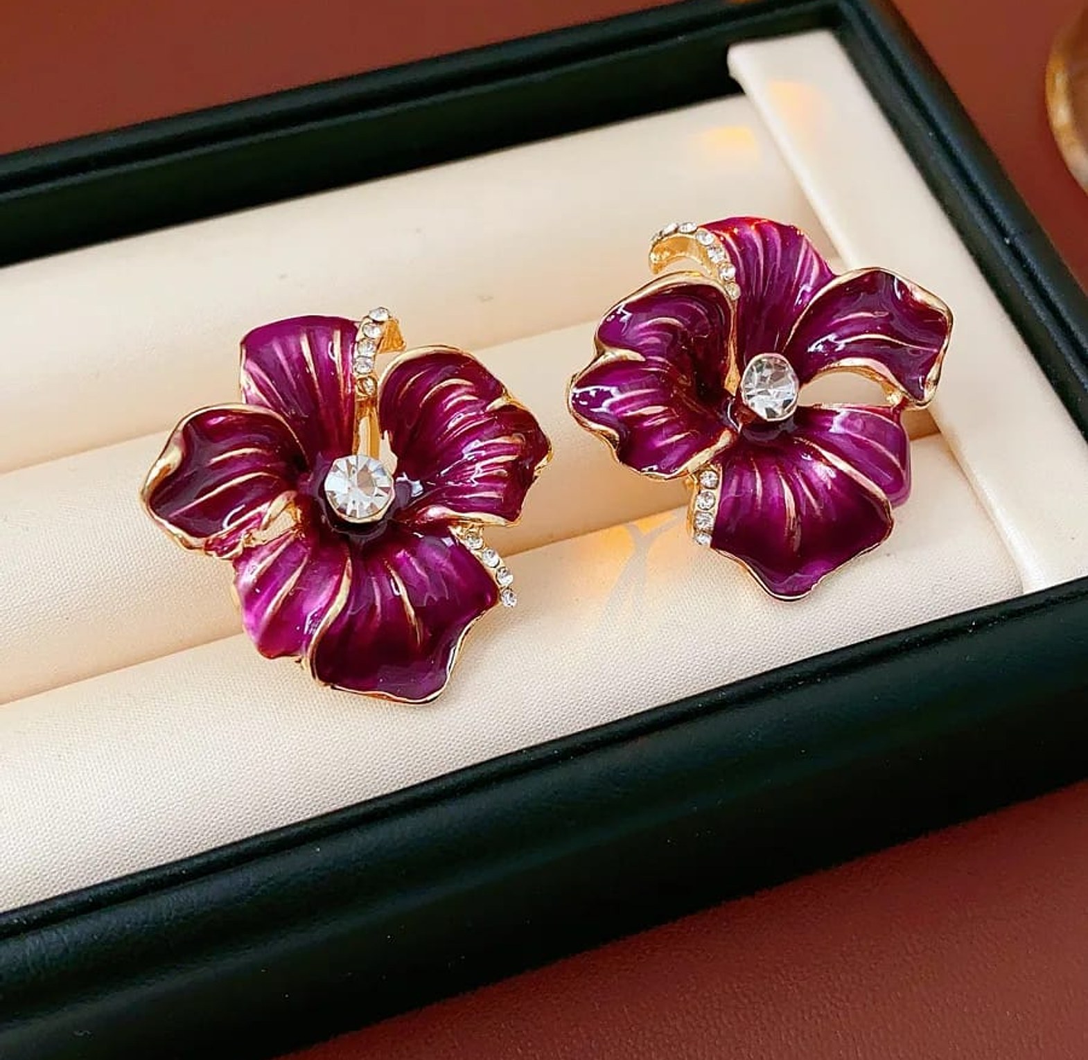 Purple hibiscus earrings  image