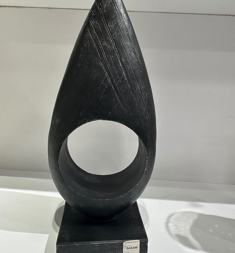 Black&white Decor image