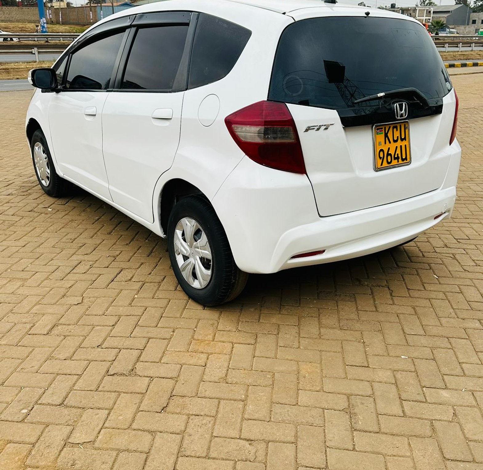 Honda Fit KCU, YOM 2012,  Automatic, Rating 1300cc image