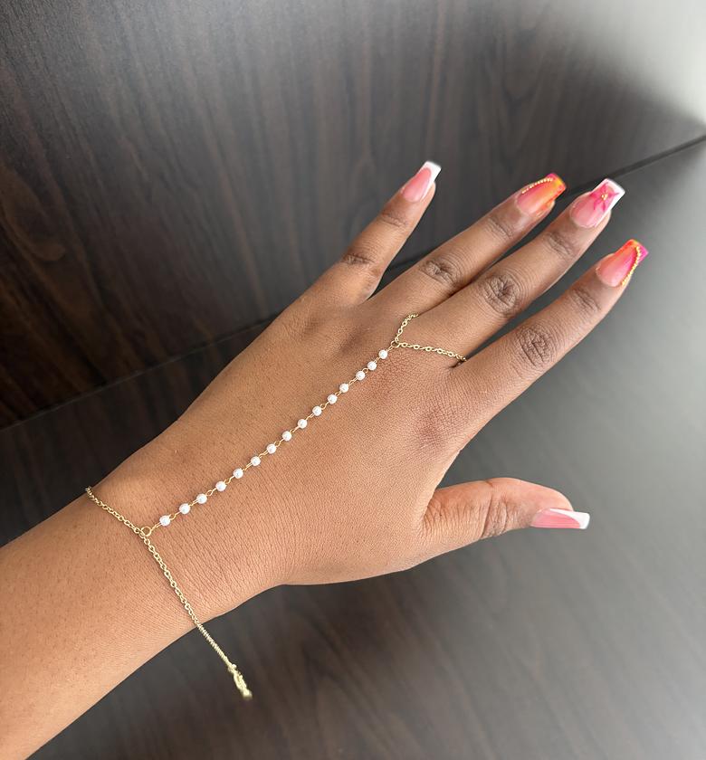 Avena Hand Bracelet  image