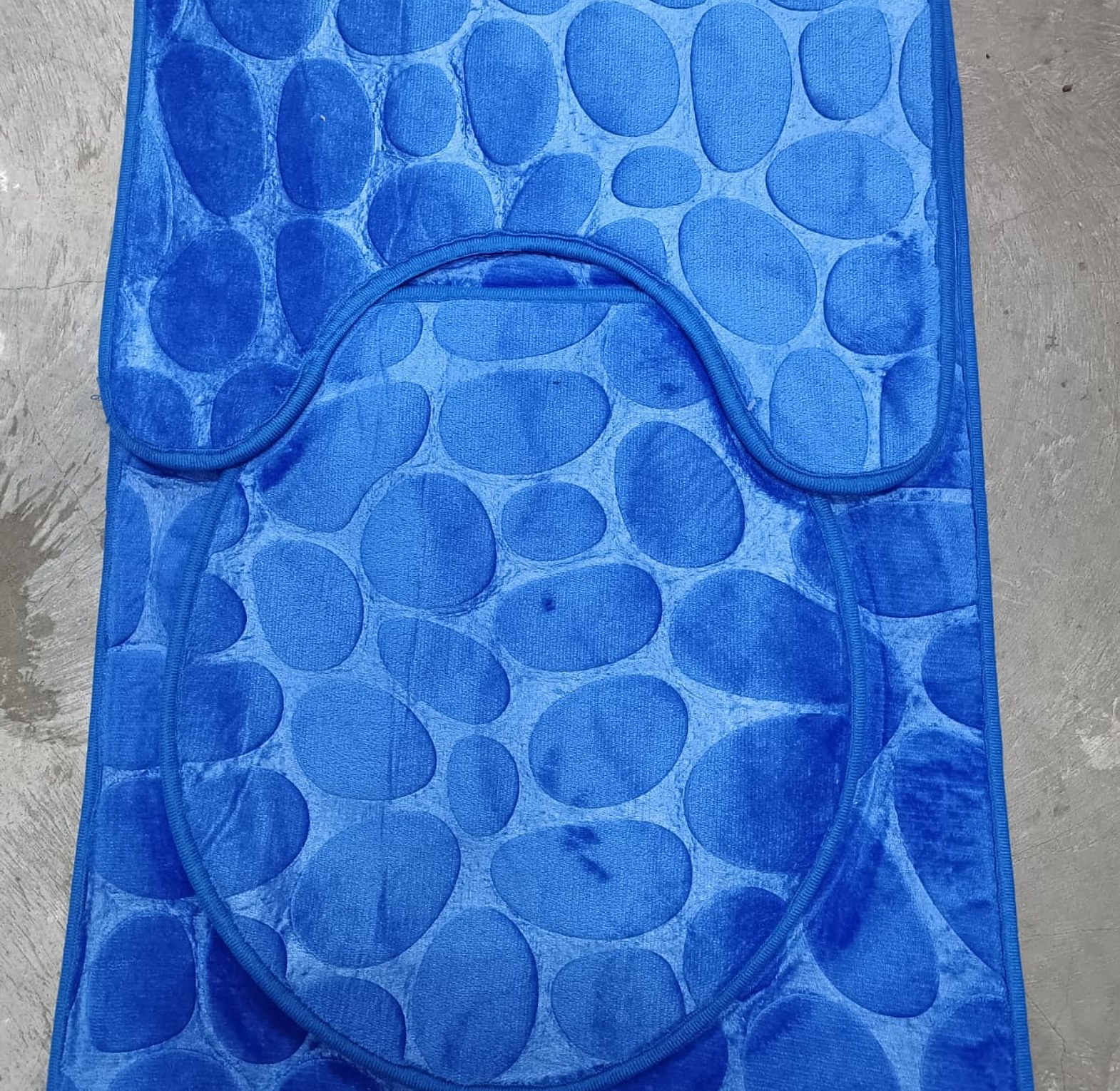 TOILET MAT. Super absorbent 3 pcs Bathroom/Toilet mats image