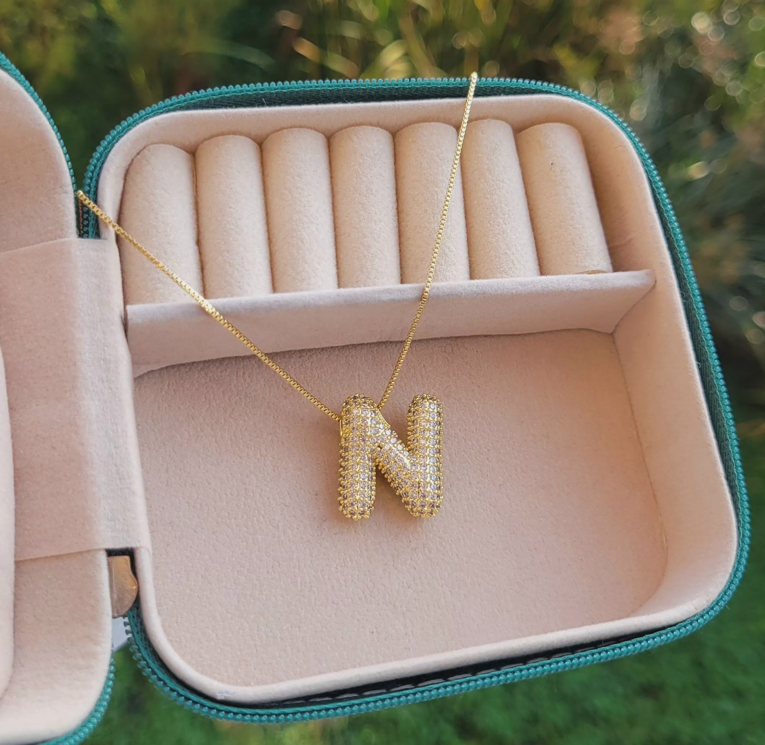 Letter N image