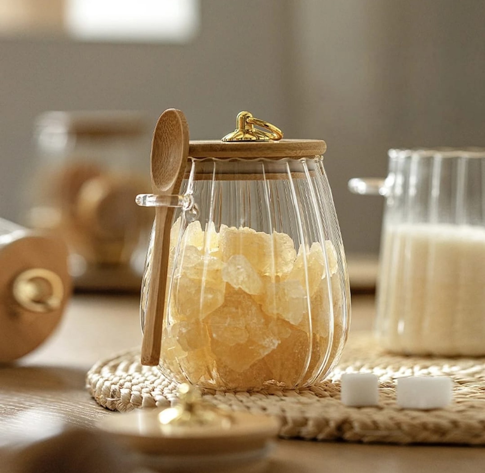 700ml Airtight Borosilicate Glass Storage Jar image