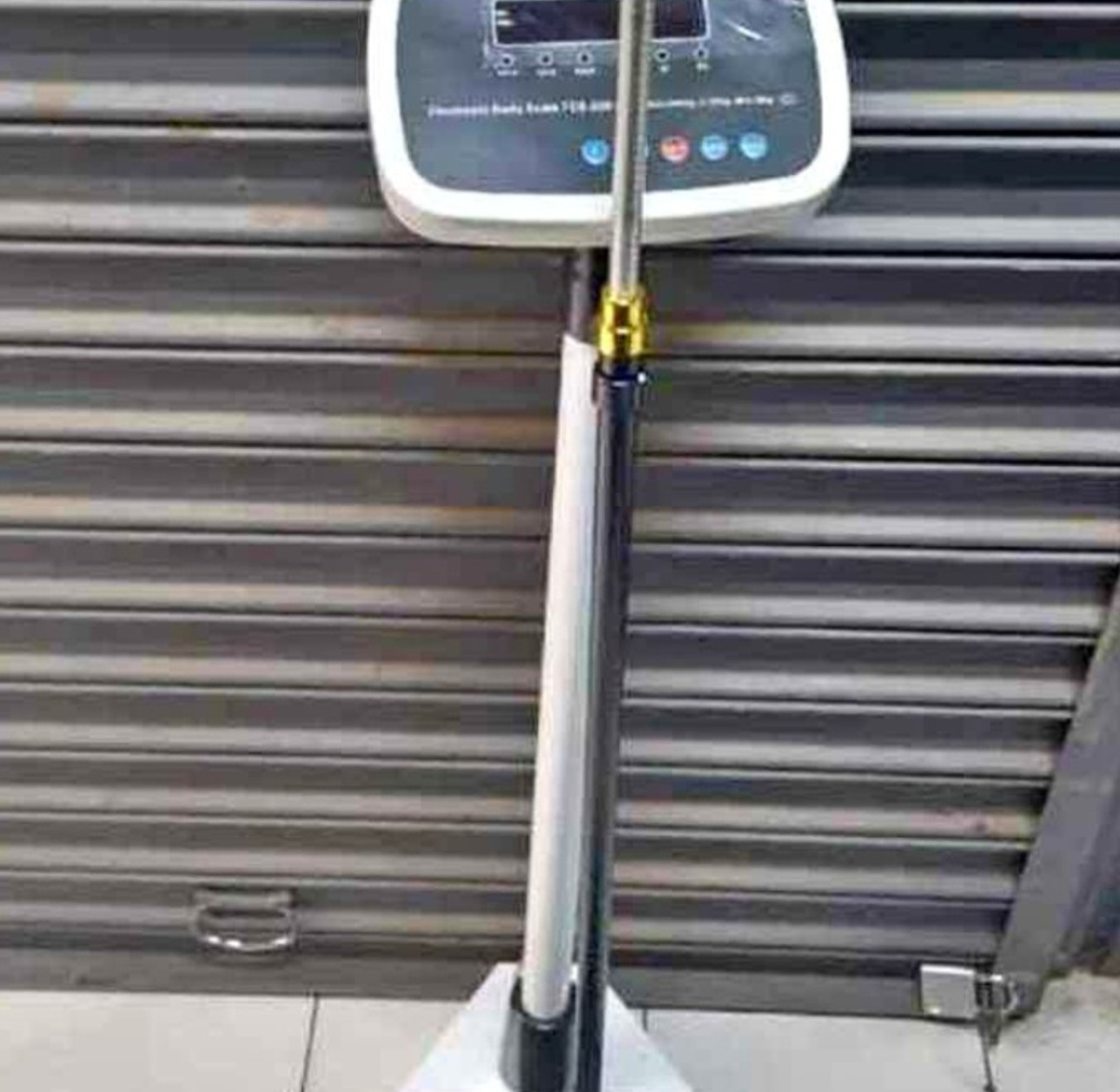 Weight and height digital scale image