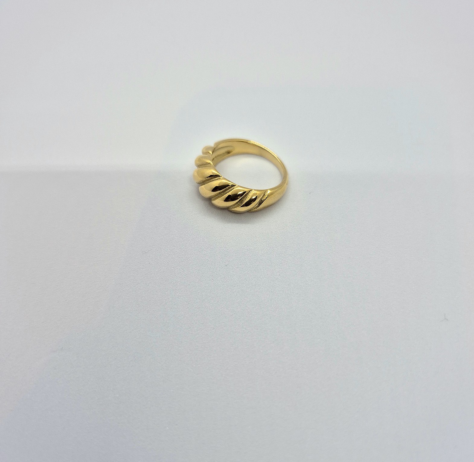 Croissant Ring image