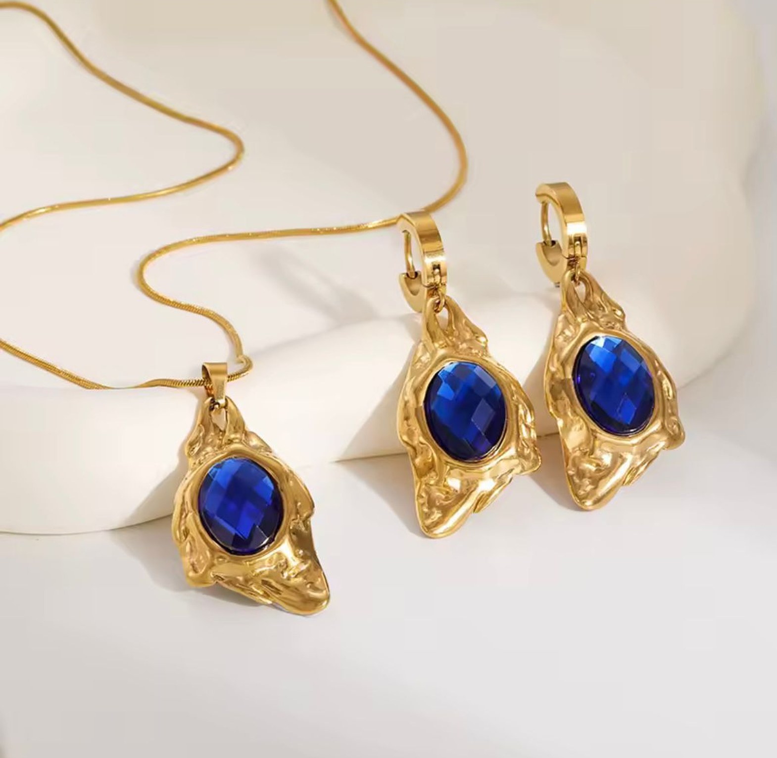 Royal Sapphire Artisan Jewelry Set image