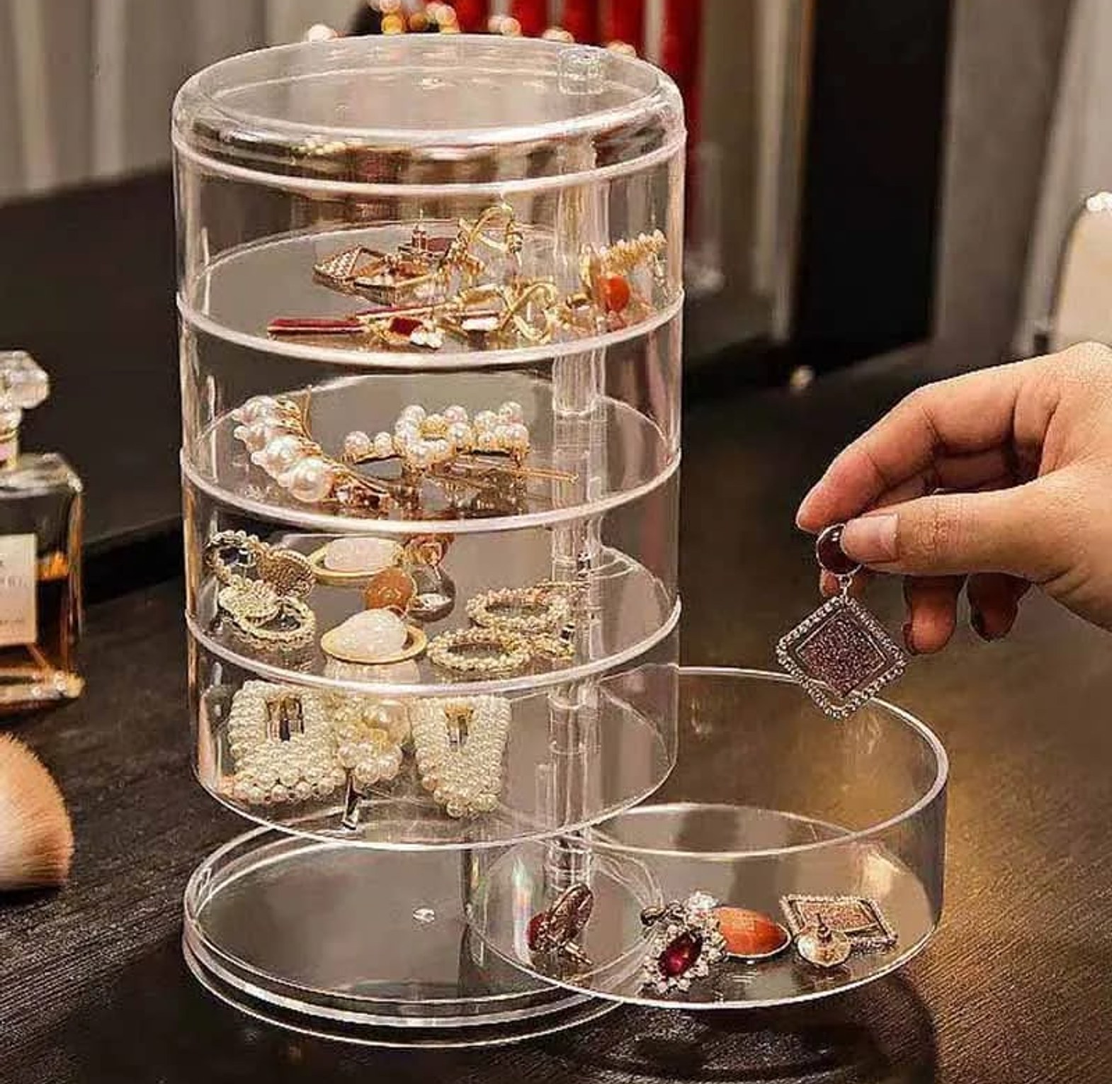Rotating Jewelry Storage Box and Organizer image