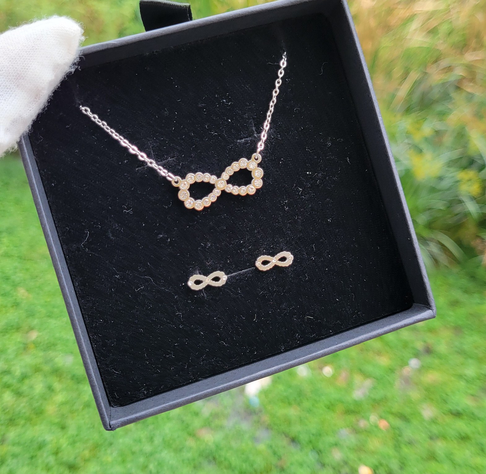 Infinity set image