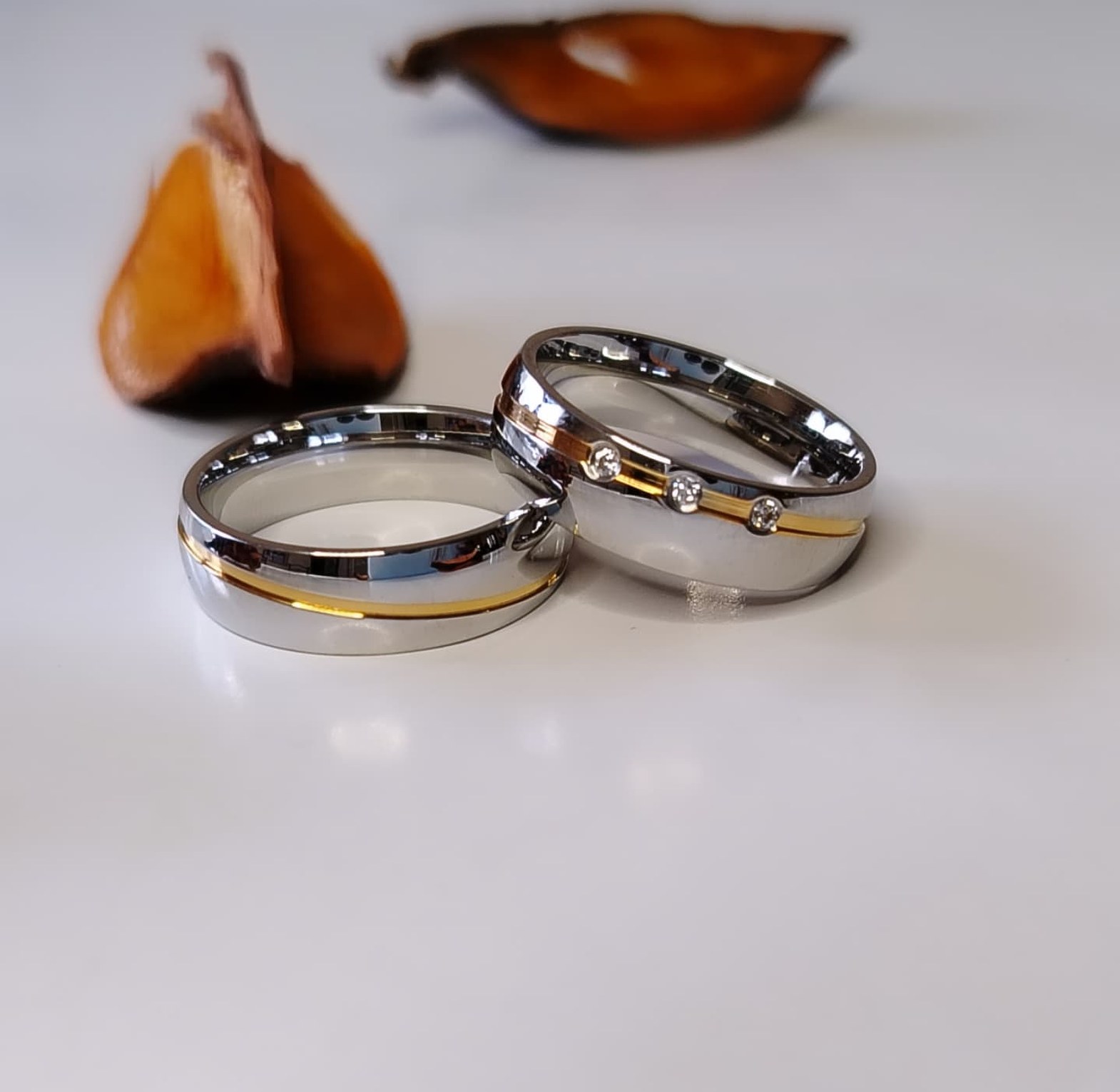 Stainless steel Silver plated gold strip wedding band/ring  image