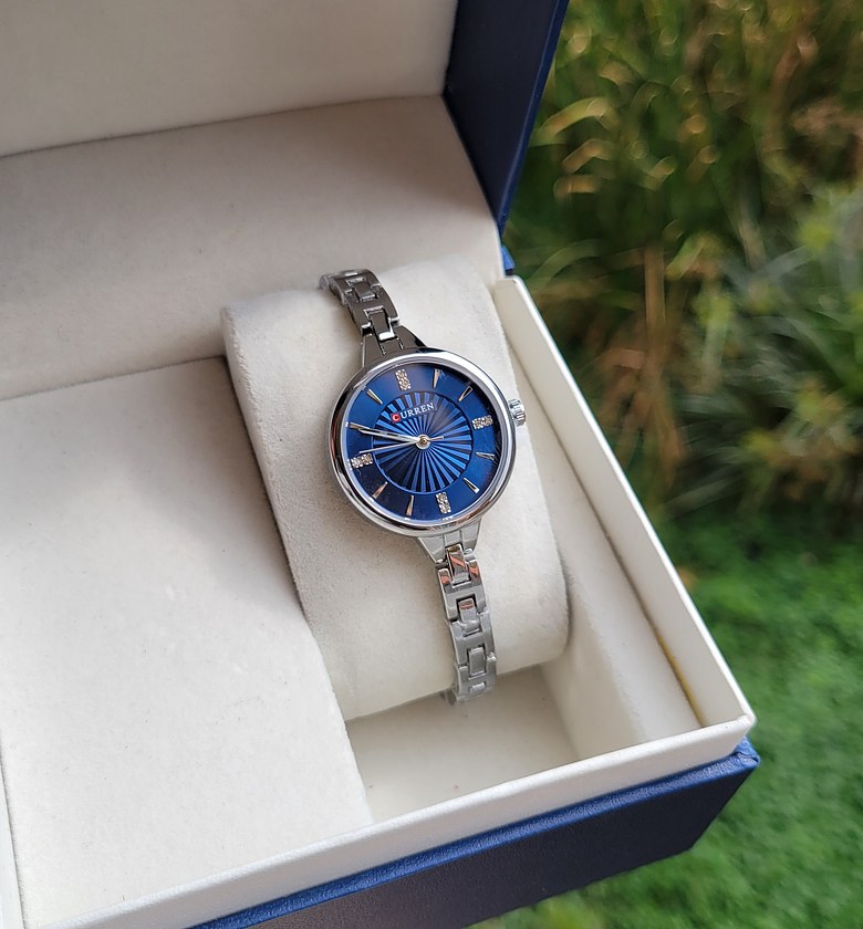 Curren watch image