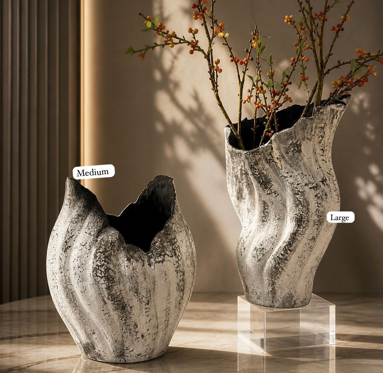 Shell-Inspired Statement Decorative Vase Set image