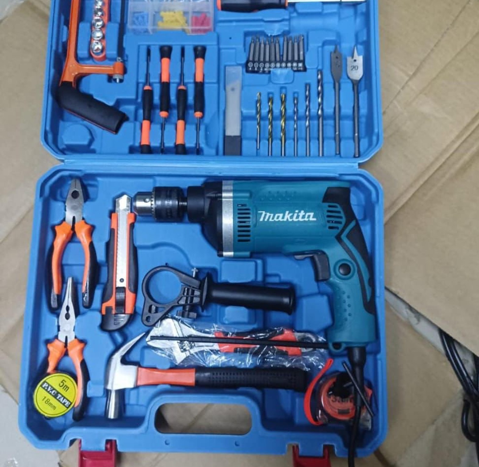 Makita drill set image