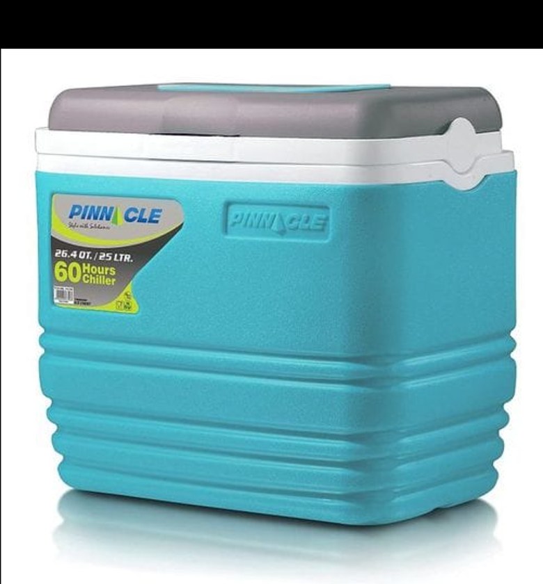 25 litre cooler box image