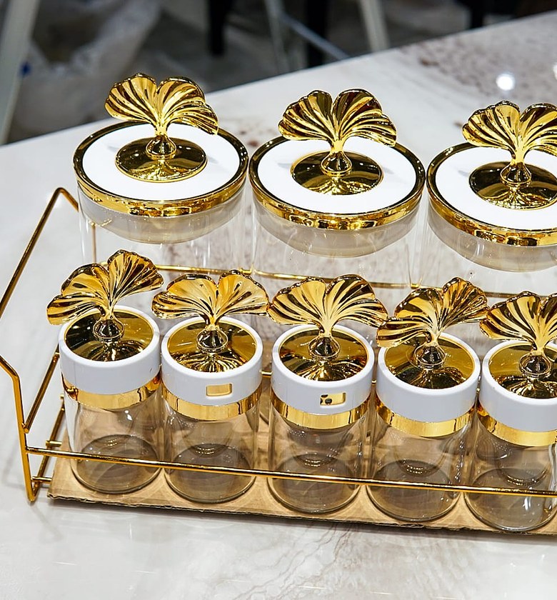 8 pcs glass canister image