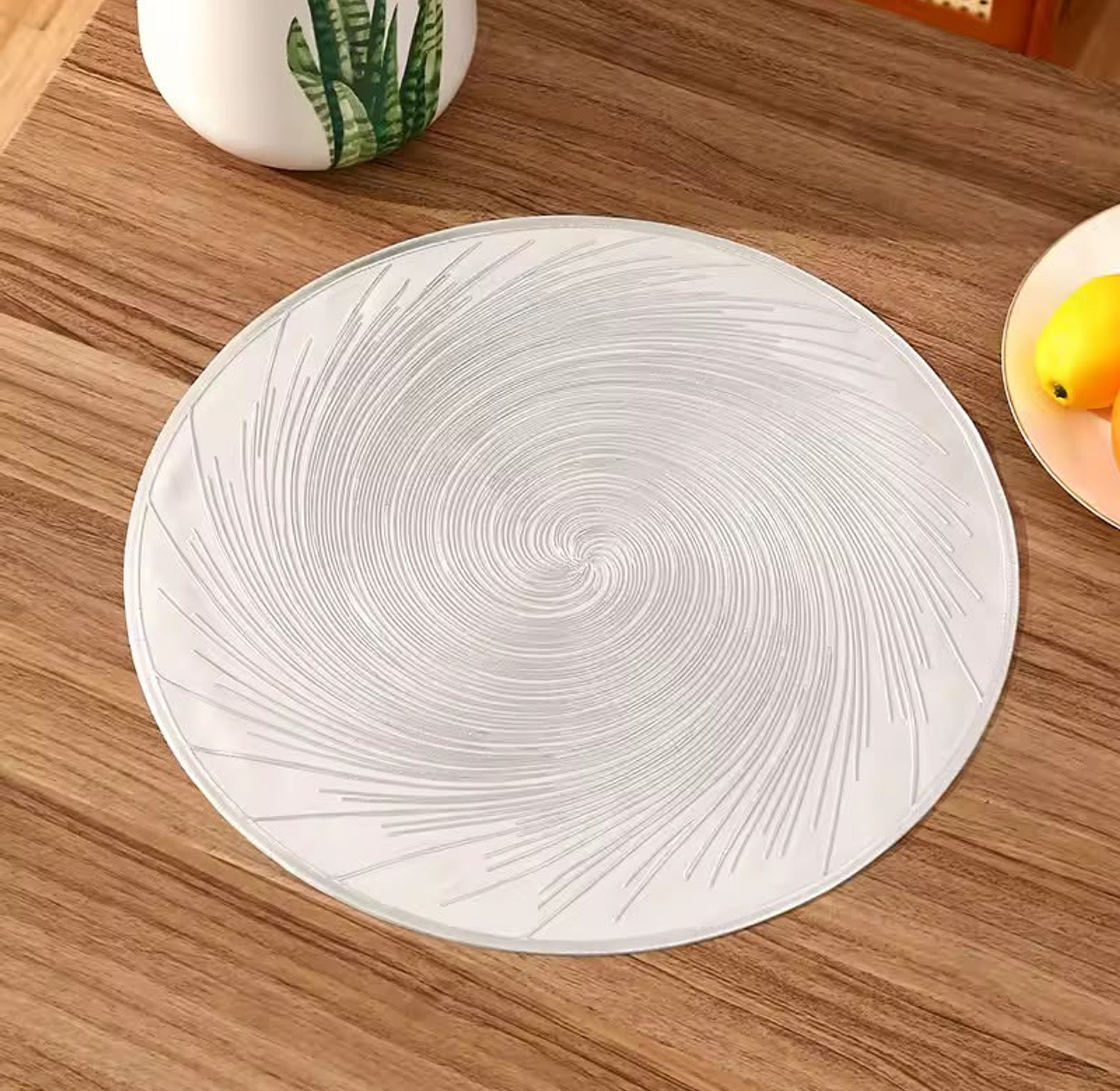 6-Piece Luxury Swirl Round PVC Placemat Set image