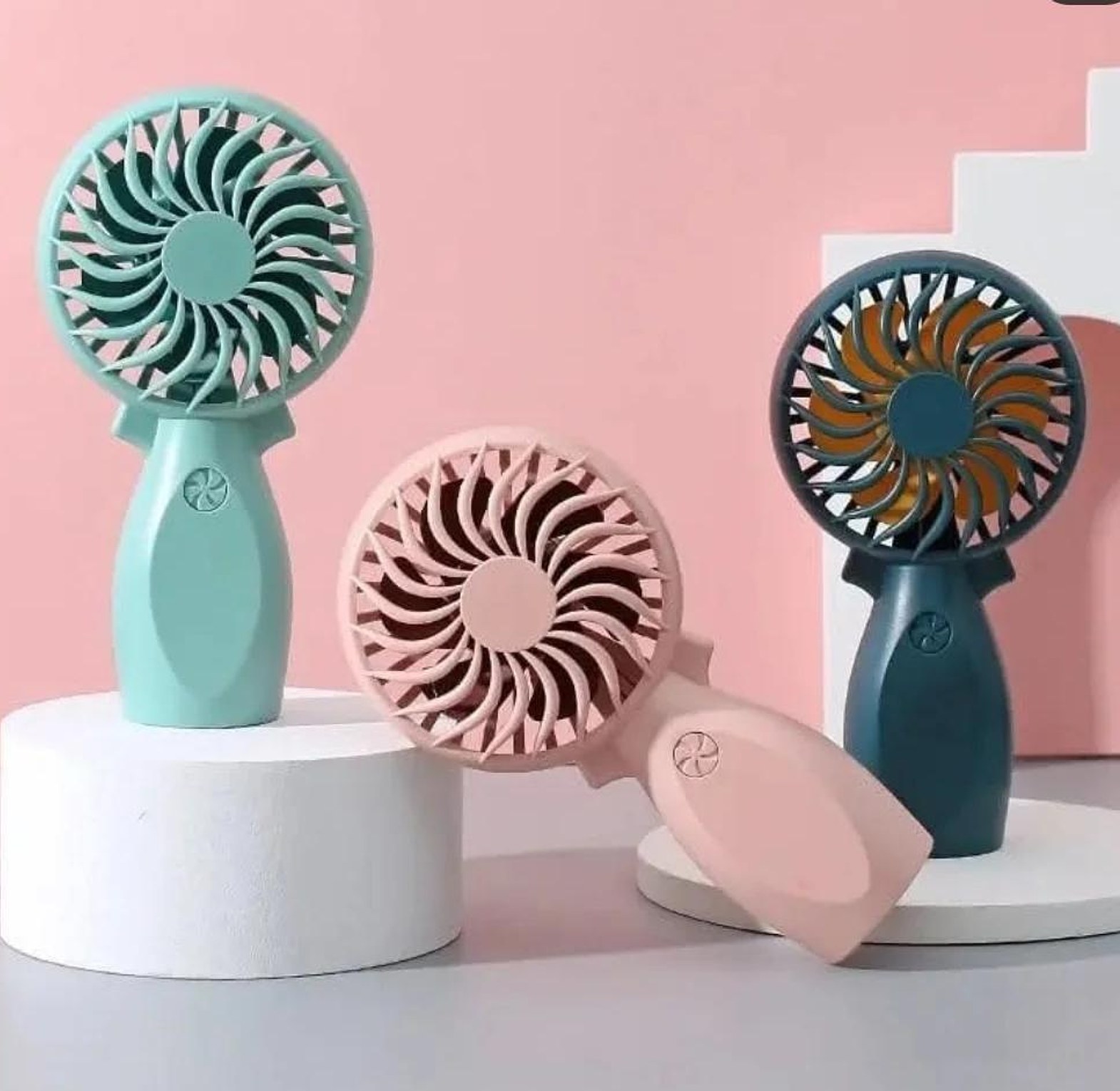 USB chargeable Portable Mini fan image