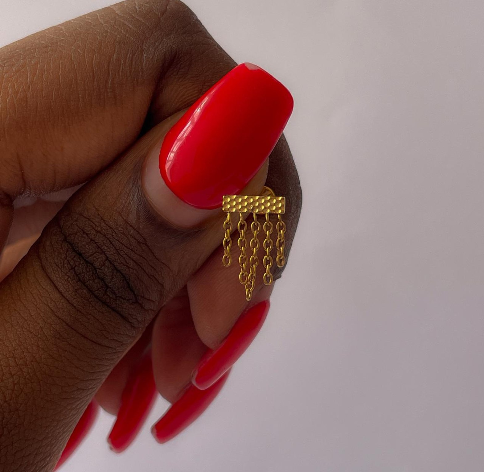Golden Fringe Chain Titanium Labret Stud image