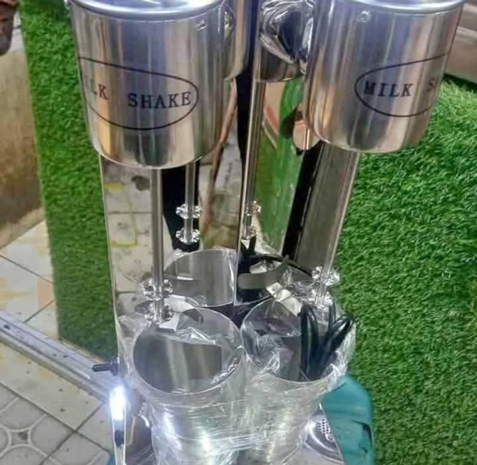 Double milk shaker image