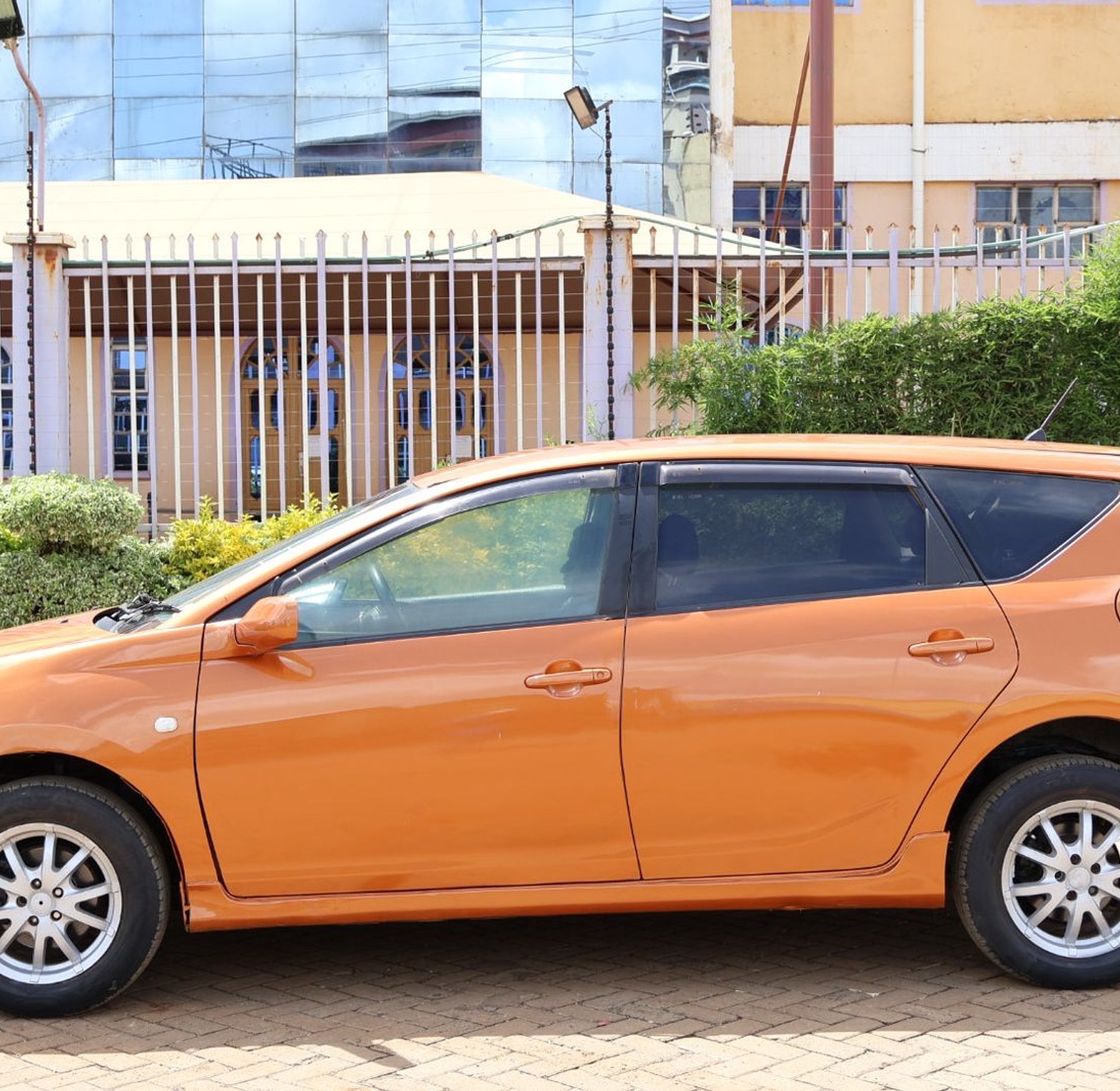 Toyota Caldina KBL, YOM 2003 Model, Automatic image