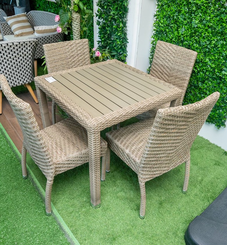 SET 4 CHAIR + SQUARE TABL image