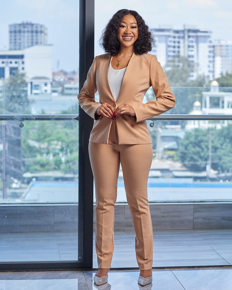 Turkish Nude Women’s Trouser Suit image