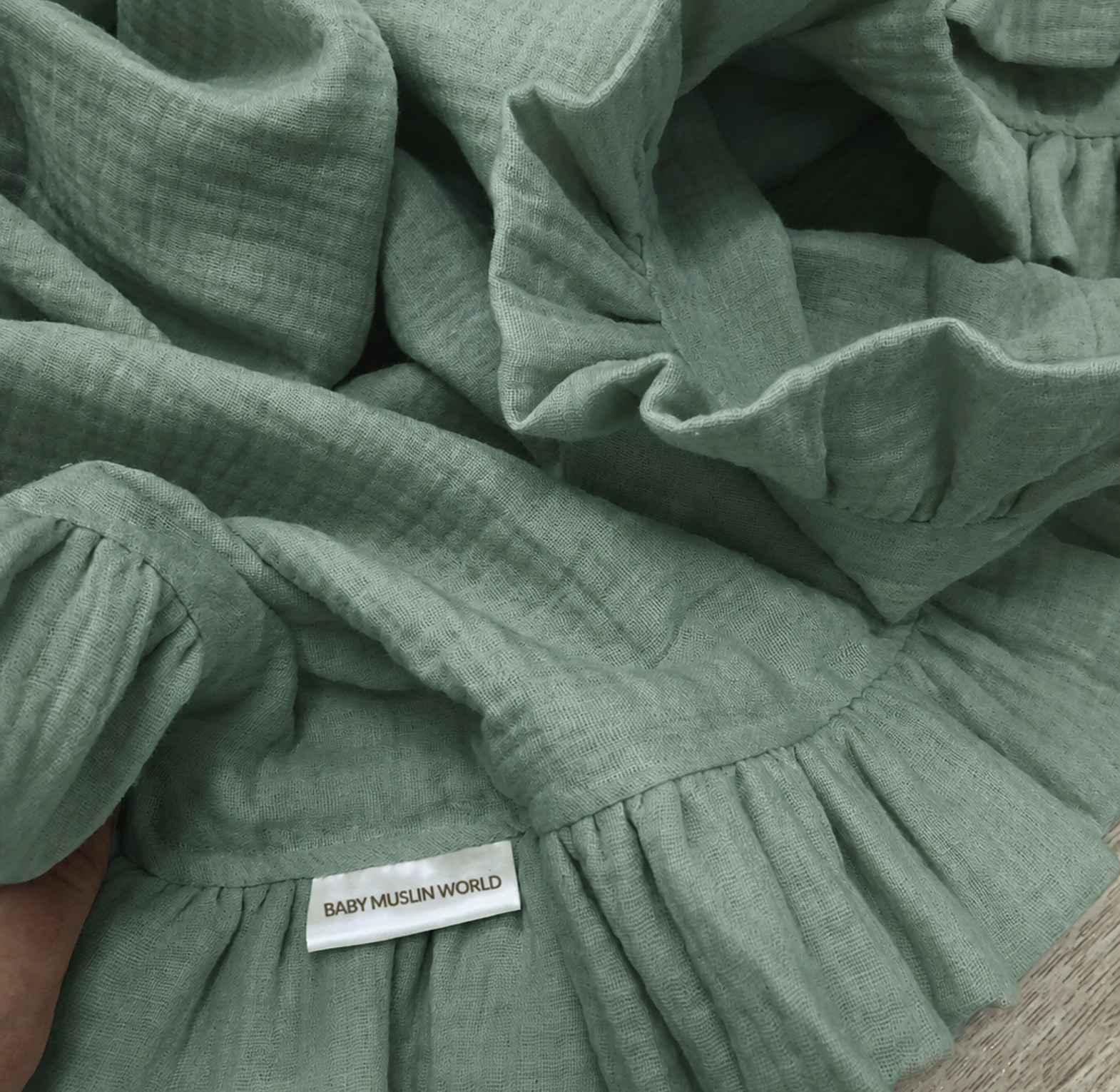 Heirloom 6-Layer Muslin Blanket  image