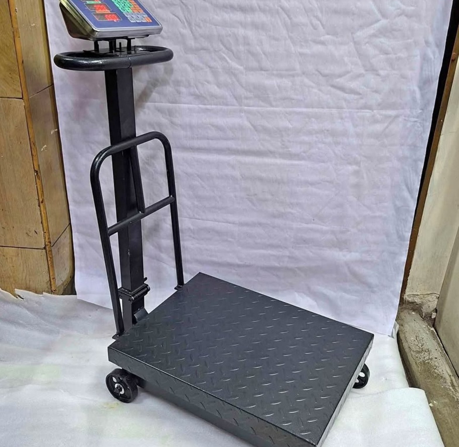 600kg digital weighing scale image