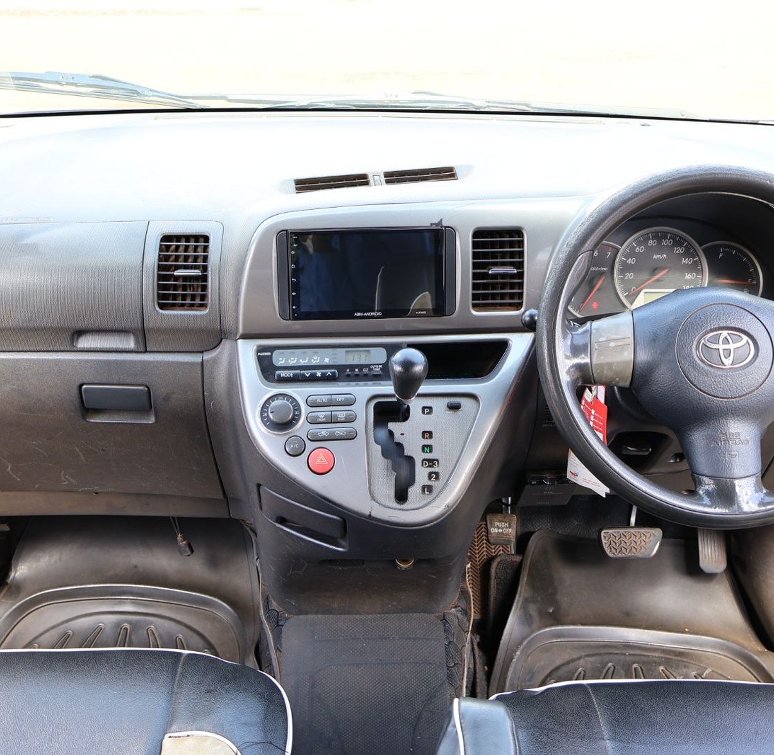 Toyota Wish KBP, YOM 2003 Model, Automatic, Rating 1800cc, image