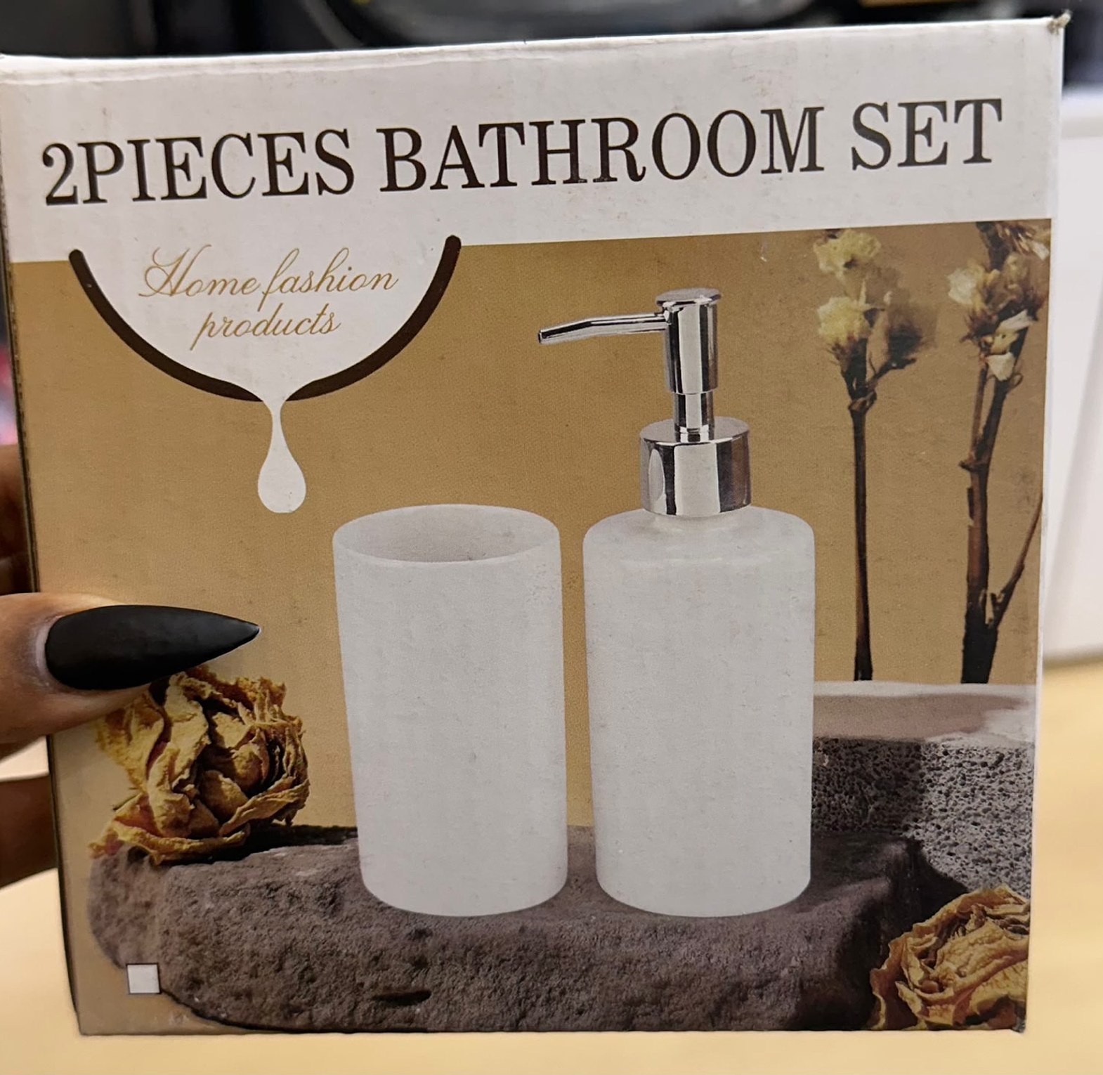 2-Piece Bathroom Set image