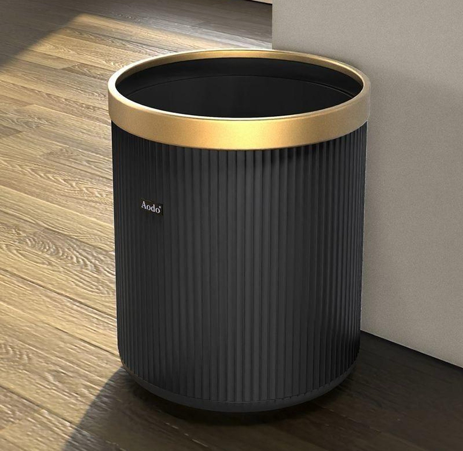 High quality & easy to clean dustbins  image