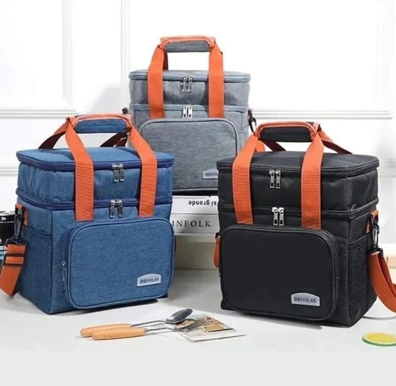 Insulated lunch bag  image