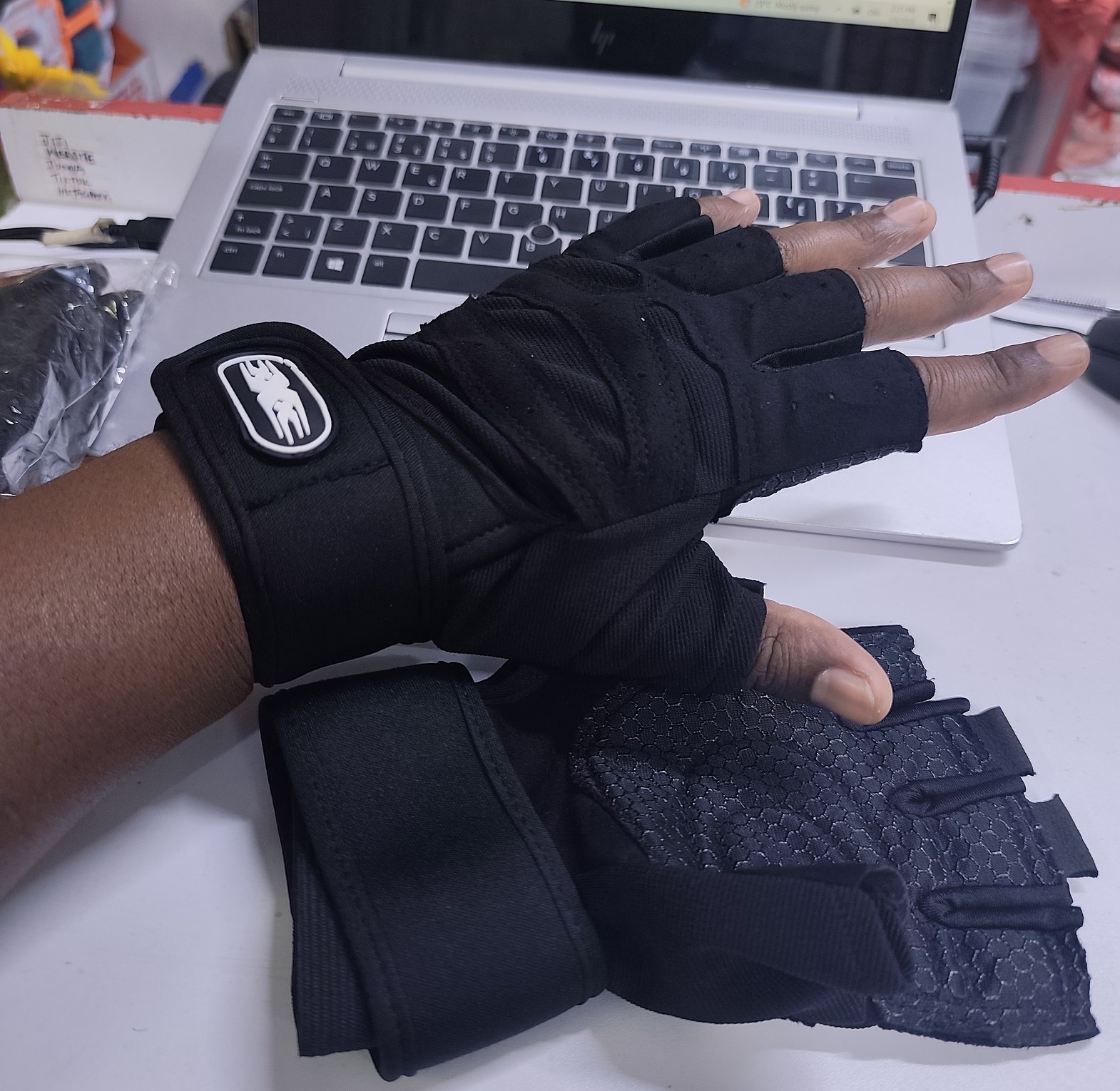 Weightlifting Gym Gloves with Built-in Wrist Support Wraps – Anti-Slip Palm Protection For Strength Training image