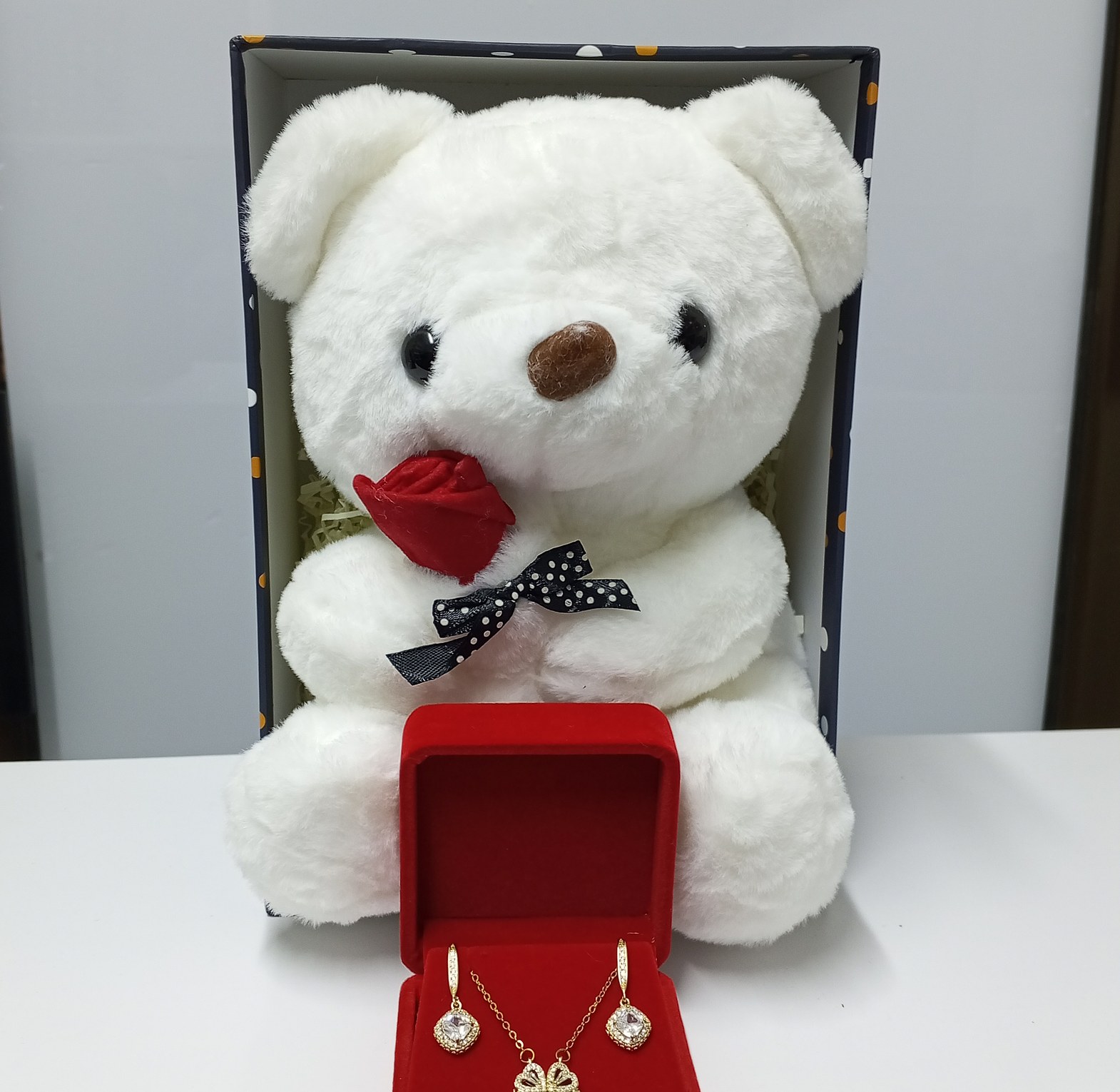 Teddy bear and jewelry gift combo package  image