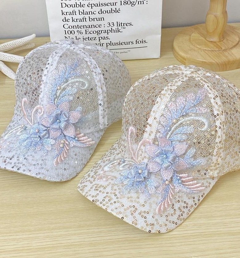 Women’s Summer Lace Embroidered Mesh Baseball Cap image