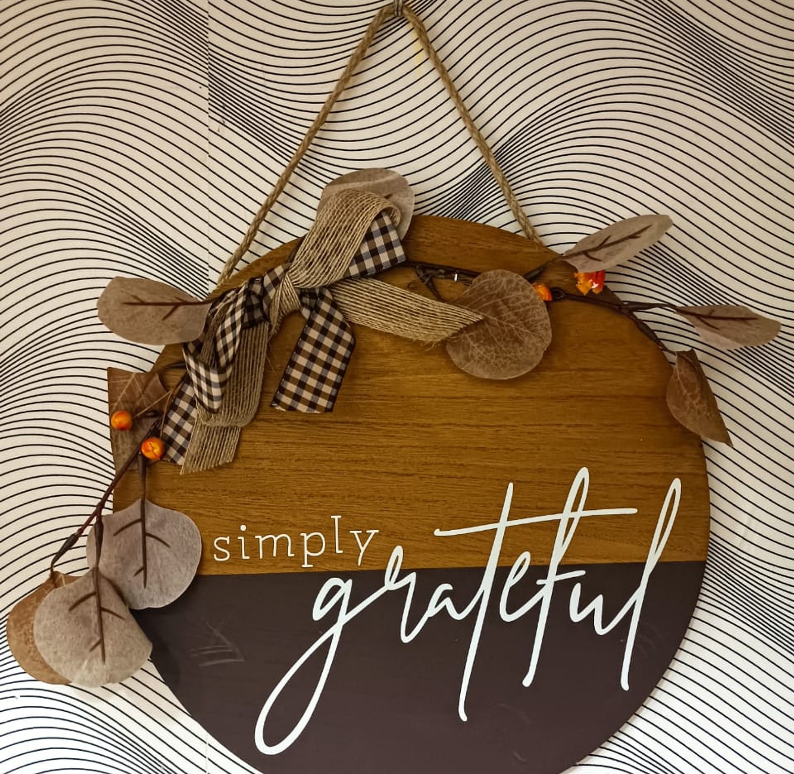 Round Wooden Wall Hanging Decorations  image
